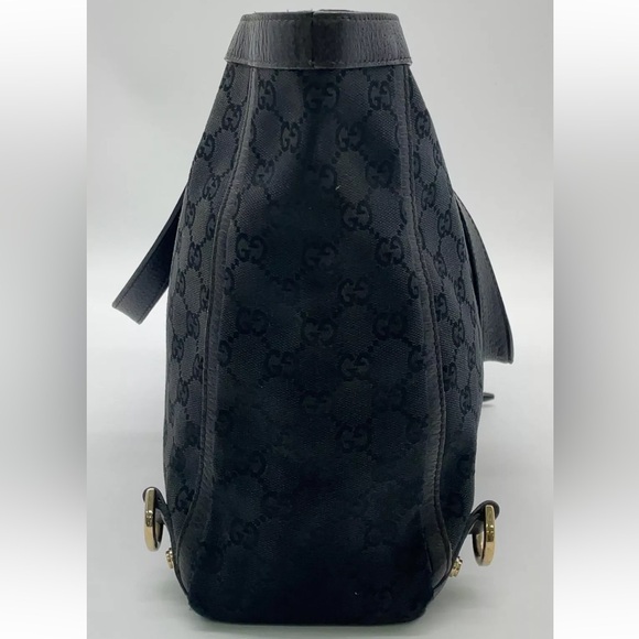 Authentic GUCCI GG Supreme Black Abby Tote Bag - Picture 4 of 15